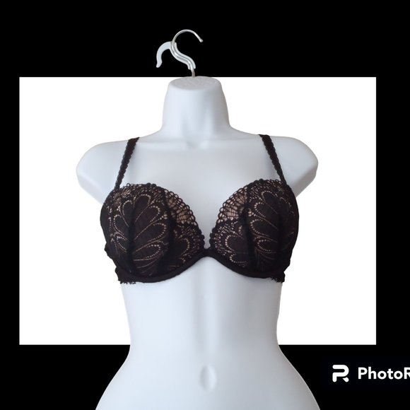 Wonderbra Push-Up Bra - EUC - Picture 12 of 12